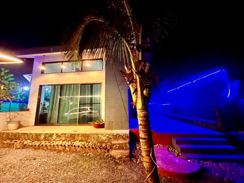 Three-Bedroom Villa image 5