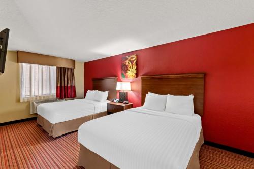 Best Western Plus Fiesta Inn - main image