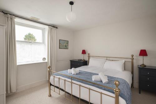Churchill House - Two Bedrooms - Street Parking - Garden, Bath (photo 10)