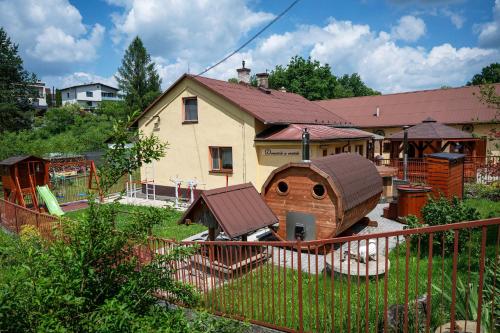 . Agroturistika - "Domeček u oveček"