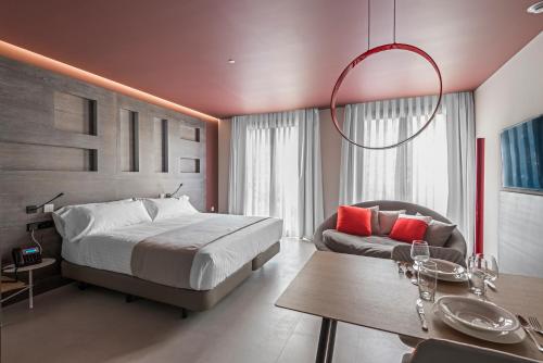 MYR Plaza Mercado & Spa, Valence