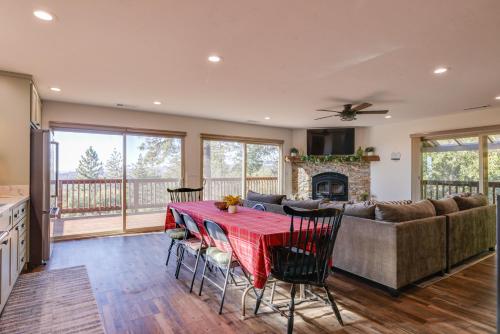 Ski, Hike and Fish Mtn-View Gem with Deck in Tuolumne in Tuolumne (CA)