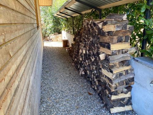 "La Graziosa" Superior Chalet Rifugio Nel Bosco in Sessa