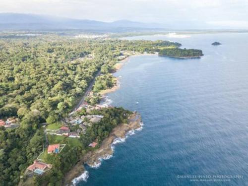 Ocean view Apartment in Limon