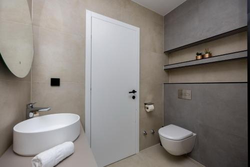 Villa Vista - image 5