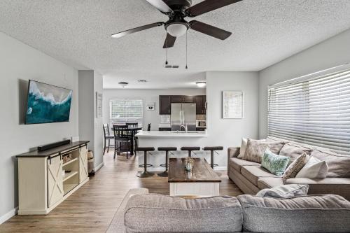 Golf Villa, luxury design, private heated pool in Haines City, USA