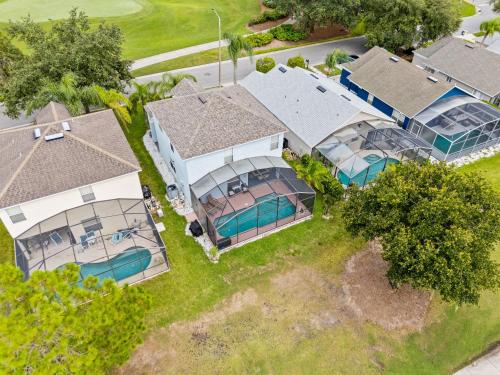 Golf Villa, luxury design, private heated pool in Haines City, USA