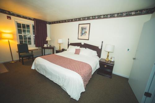 1 queen bed