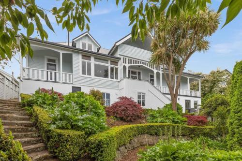 ทัศนียภาพภายนอกโรงแรม, Luxury Villa on Napier Hill in บลัฟ ฮิลล์