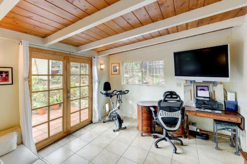 Dog-Friendly California Home with Patio, Near Hiking in La Mesa, USA