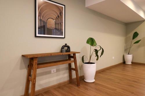 Spacious & Elegant 2BR w Terrace in Miraflores - image 5