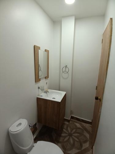 One-Bedroom Apartment image 2