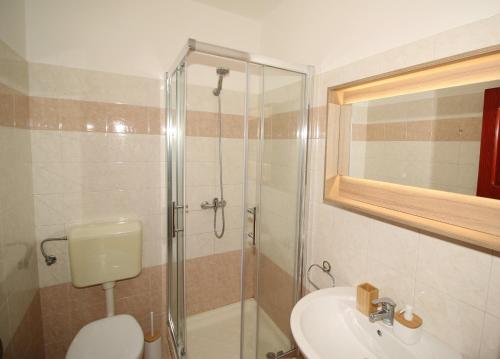Apartment Rabac 7429a - image 10