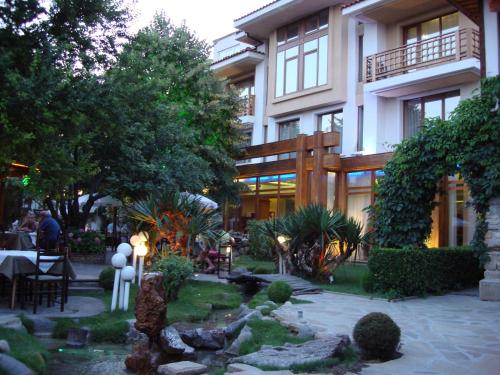 Bozukova House - image 7
