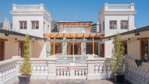 ทัศนียภาพ, Casona 1914 Quito - Gothic Cathedral View Rooftop in กวนกากาเย