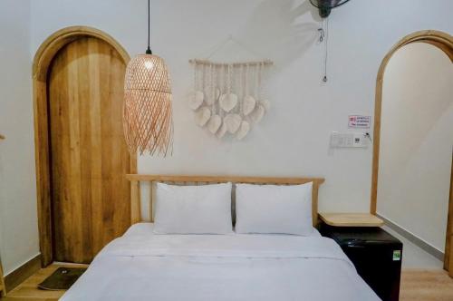 Deluxe Double Room image 5