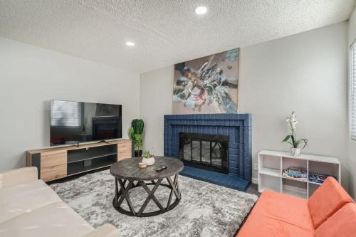 Tropical House with Heated Pool 10 Min to Strip, Las Vegas (Foto 5)