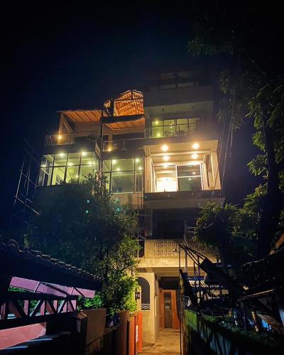 Terrace Suite 5