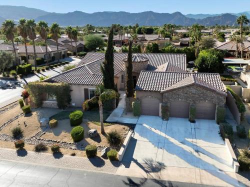 Cascade Sanctuary at Montage Cascade Sanctuary at Montage