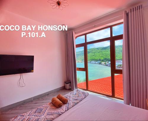 Coco Bay Hon Son