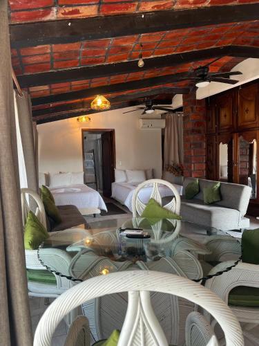 Maison Theurel in Rincon de Guayabitos, Mexico