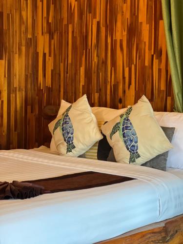 Homebeach Resort เกาะล้าน – Koh Lan, DC
