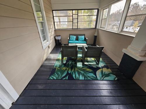 Facilities, west midtown in Knight Park-Howell Station