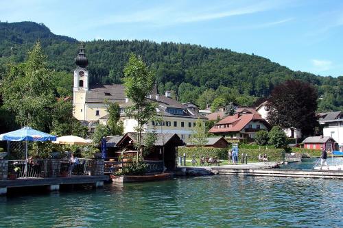 Pension Sonnhof Attersee 4