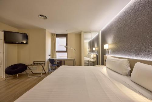 Civis Jaime I in Castellon de la Plana