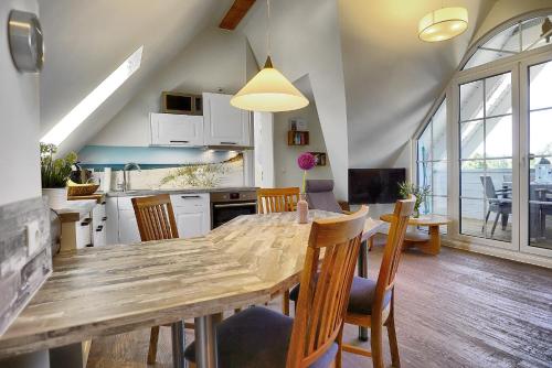 設施, caraL - Die Familienferienwohnung in Zingst in 青斯特