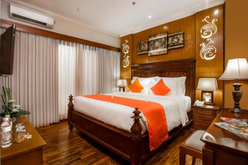 room detail thumbnail 0