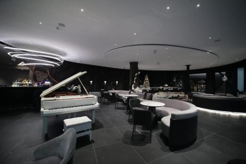 622539839 Hotel Pestera Wellness & Spa