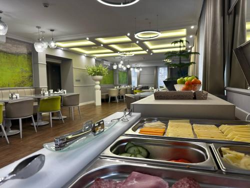 Ételek és italok, Boutique Hotel Center near Katona József Színház