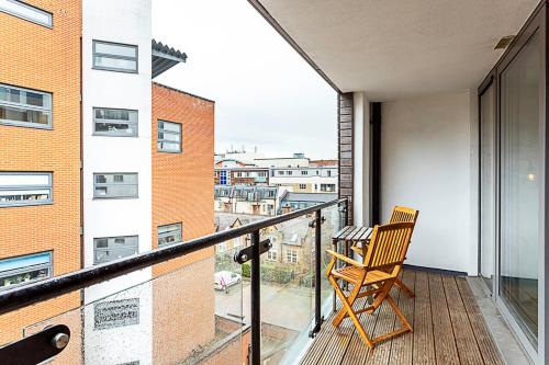 Duplex Two-Bed Apartment Near Tower Bridge