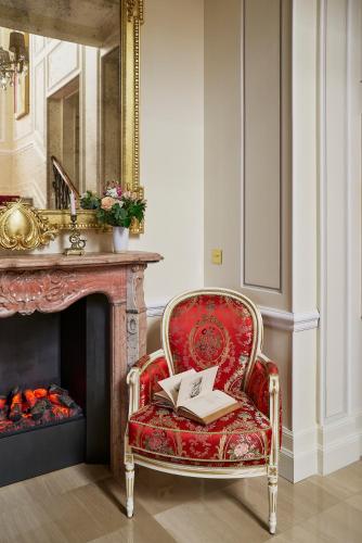 Facilities, Maison des Barons in Nice