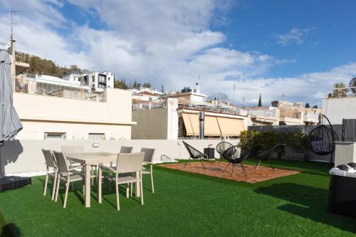 Apartment with Terrace image 6