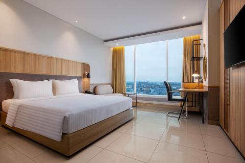 Hotel Santika Tasikmalaya Room Type - Deluxe Queen Room