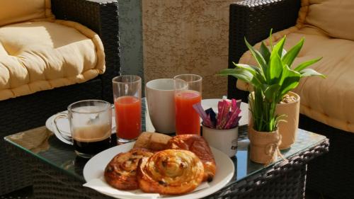 Essen und Erfrischungen, Capstay studio avec grande terrasse proche aéroport Bastia - Lucciana - Centre (Capstay studio avec grande terrasse proche aeroport Bastia - Lucciana - Centre) near Flughafen Bastia-Poretta