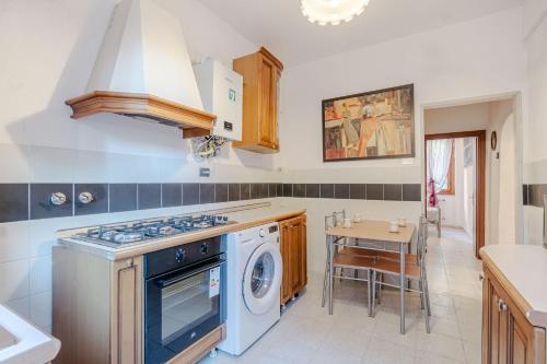 GuestHost - Charm and Comfort in the Heart of Genoa, Janov (fotografie 7)