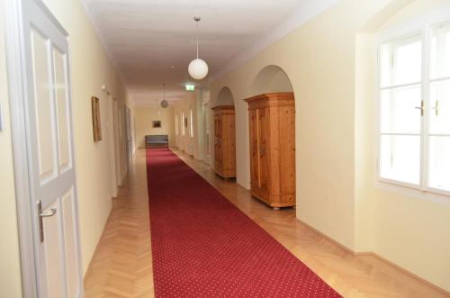 Gästehaus im Priesterseminar Salzburg - image 4