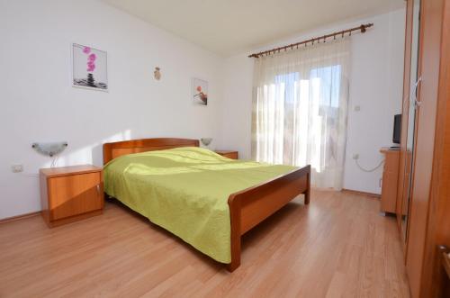 Apartments Marija - with parking - image 9
