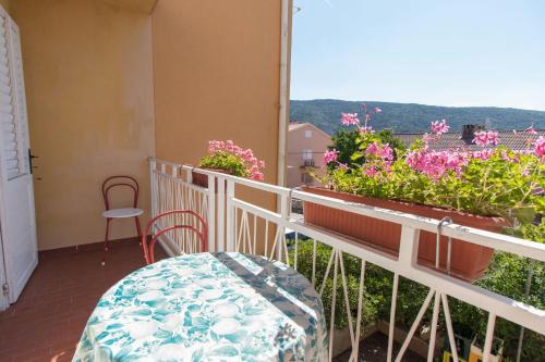 Apartments Marija - with parking - image 14
