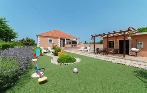 Viesnīcas āriene, Holiday House Meri in Buković