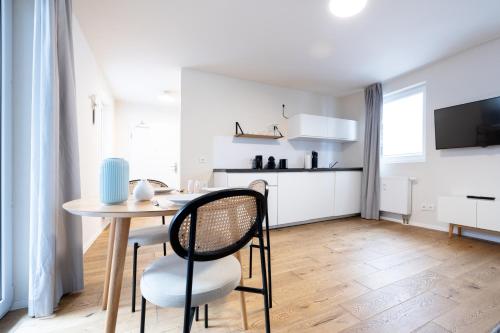 Suite image 9