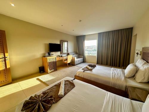 Twin room, large