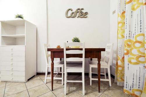 Castellani Apartment - image 9