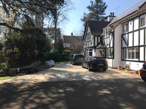 Luxury accommodation in one acre garden Luxury accommodation in one acre garden