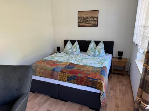 1 queen bed