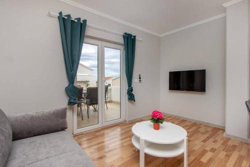 Apartments Marijana - image 6