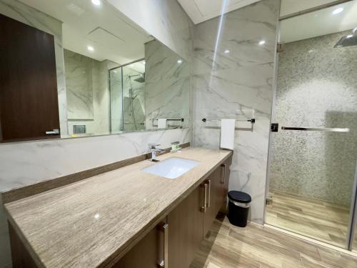 Quickstay Home 19 J One Stylish Modern Apartment, Dubai (photo 8)